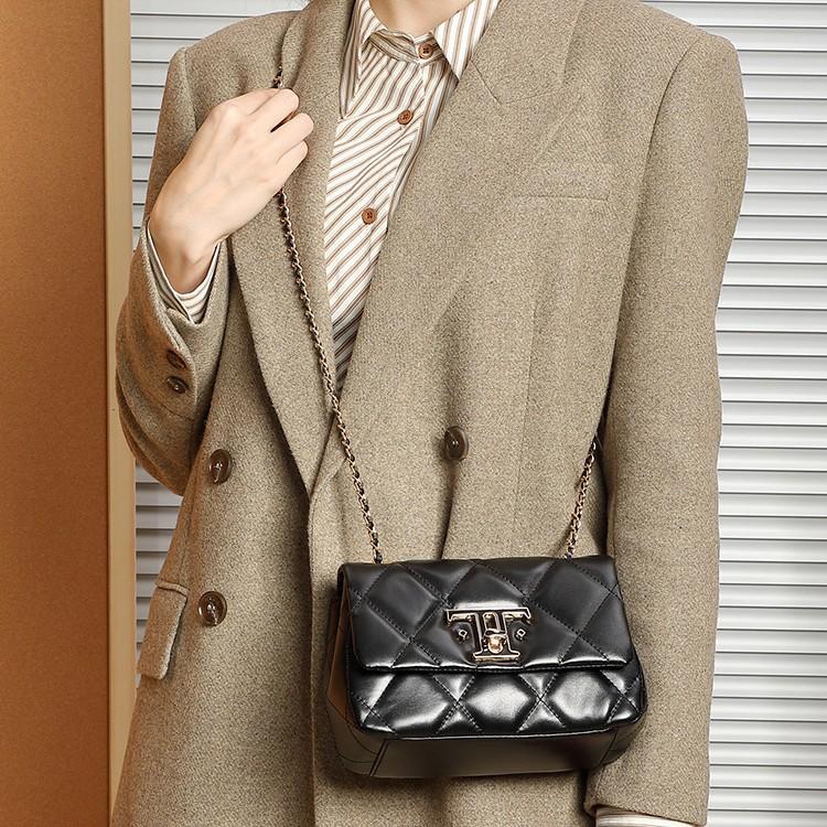 Cowhide Rhombus Armpit Bag, Leather Versatile Shoulder Chain Bag, Fashion Lock Small Square Bag