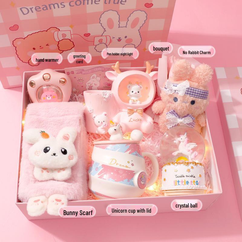 Winter Gift Box for 10-Year-Old Girls: Warm and Practical Birthday Present for Kindergarten and Primary School Students