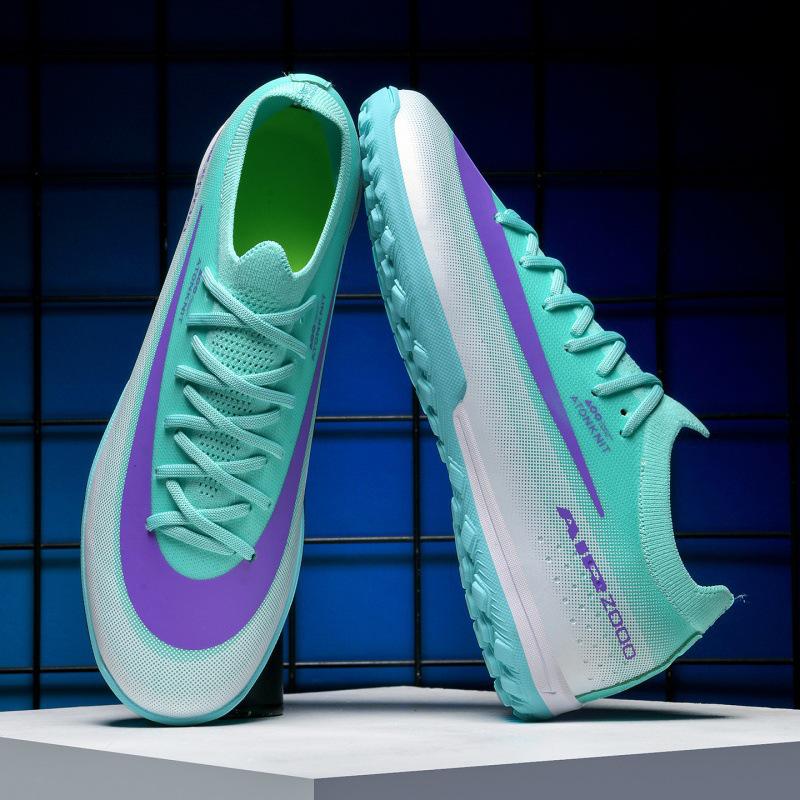 2026 Unisex Low-Top Fußballschuhe mit Nieten für Erwachsene, für Outdoor-Sportwettkämpfe & Training