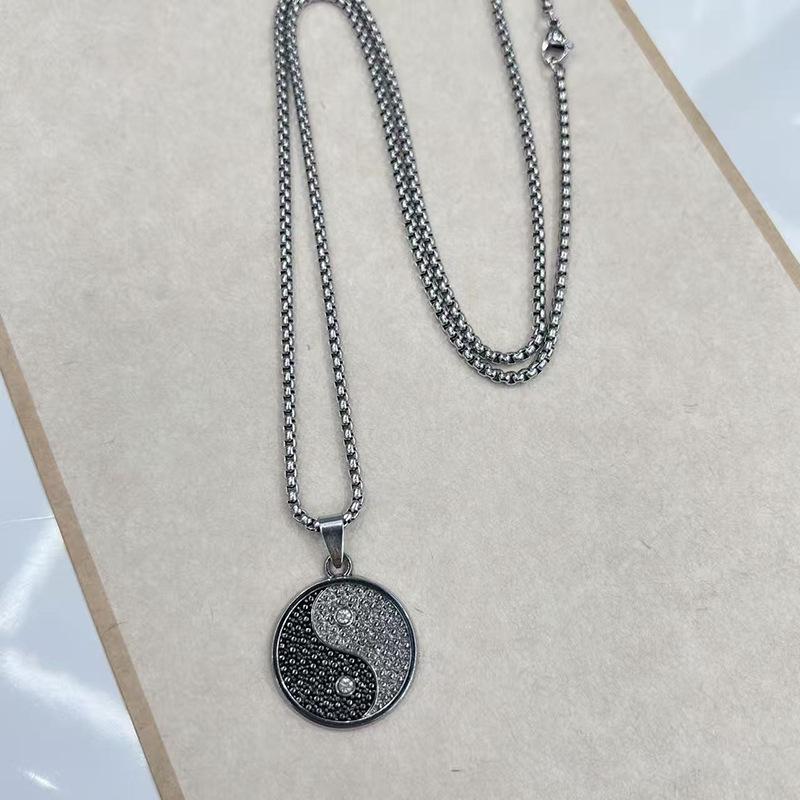 Retro Tai Chi Bagua Titanium Steel Pendant Necklace for Men and Women - Lucky & Versatile Accessory