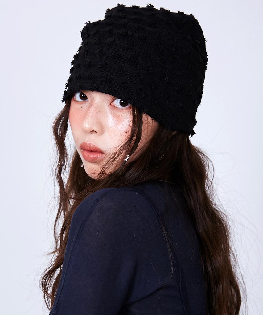 Seullipiseullib Flower Black Beanie