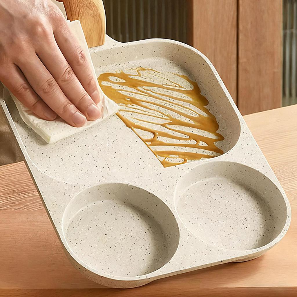 Egg Pan 3 Section Breakfast Pan With Spatula And Brush Heat-Resistant Handle Skillet For Omelette Bacon Meal Preparation Cooking