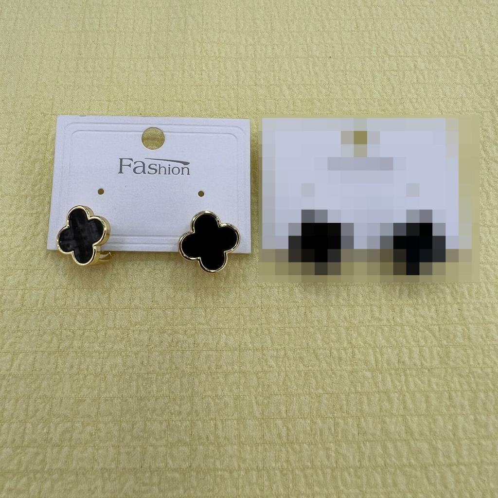 Cercei Noi la Modă Trifoi cu Patru Foi pentru Femei Versiune Înaltă Hipoalergenici Nacre Alb Natural