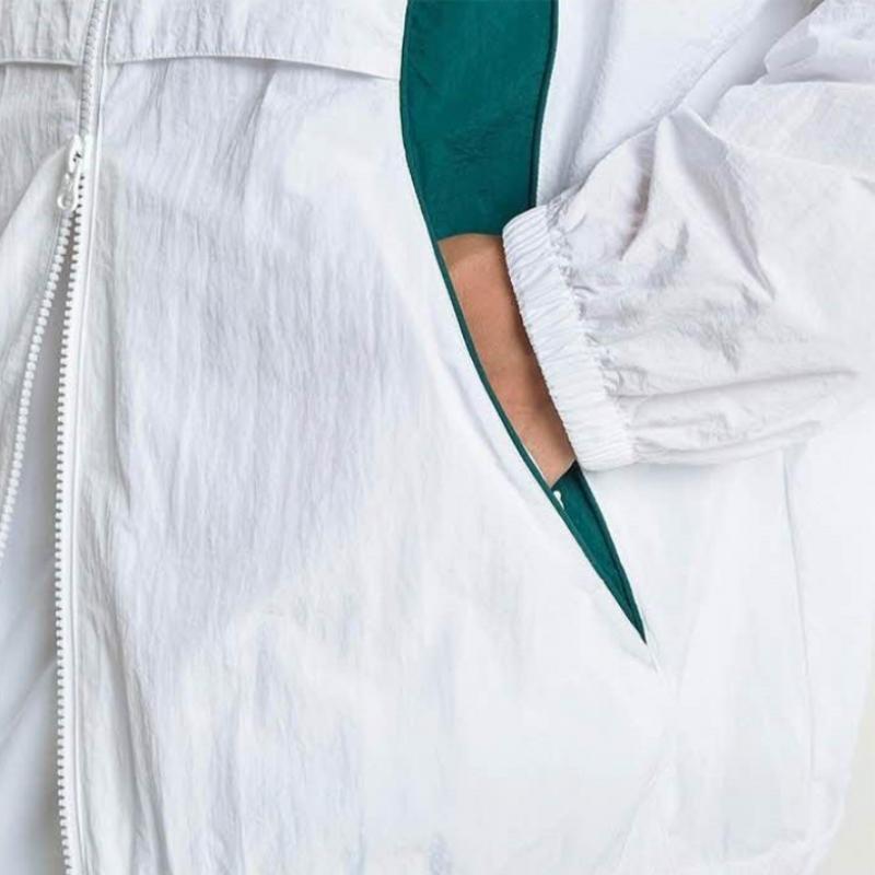 New Balance Uni Runners Lightweight Windbreaker Nbnae22413