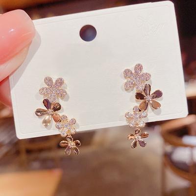 Neue Exquisite Zirkonia Blumen-Hängeohrringe für Damen Koreanische Elegante Luxuriöse Lange Quasten-Ohrringe Mädchen Party Temperament Schmuck