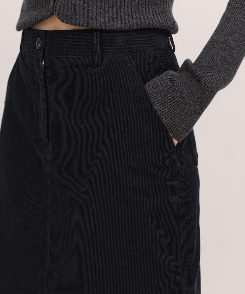 Musinsa Standard Woman 11W Corduroy Maxi Skirt [Black]