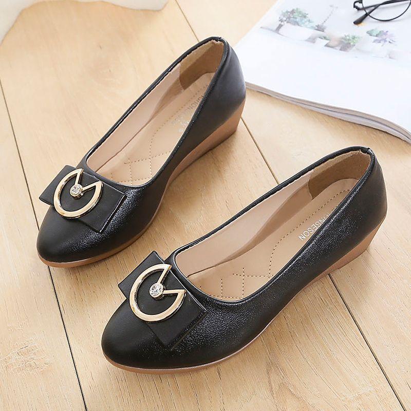 Round Toe With Medium Heels Women's Shoes Summer Work Ladies Pumps On Promotion High Quality Chic and Elegant Slip On Footwear