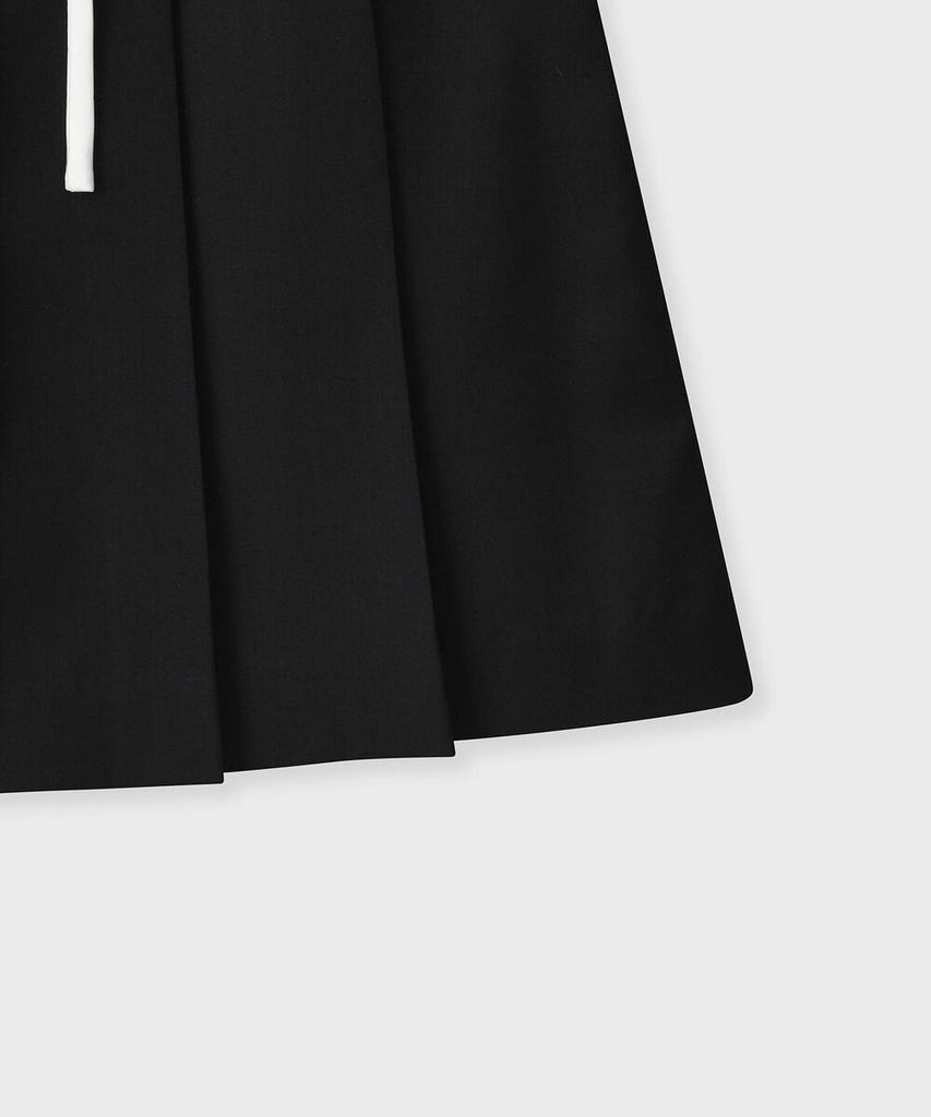Pallet Pleated Skirt Shorts Black