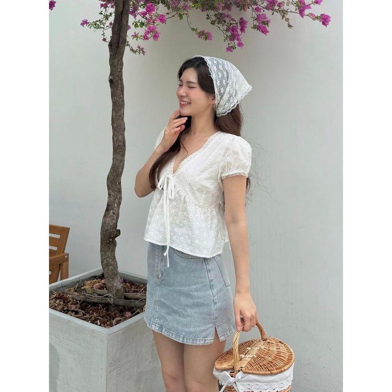 Summer Heart French Gentle Sweet Young Adult Cut Out Embroidered Tied V-neck Stylish Puff Sleeve Shirt Tops