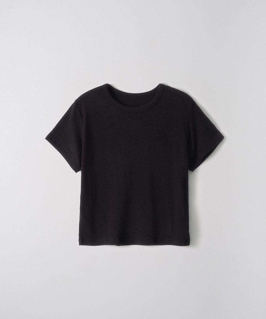 EZIO WOMEN Soft Round T-Shirt_Black