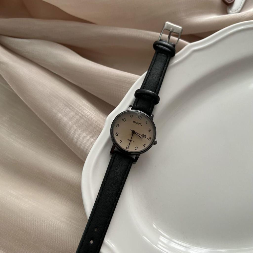 Retro Digital Calendar Watch Female Minimalist Mori Junior High School Primary School Student Civil Servant Examination Belt Female Watch