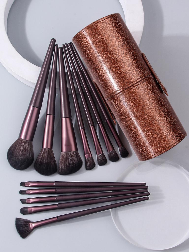 A high-end 12pcs makeup brush set with a storage bucket, soft and high-quality fiber bristles, and portable travel makeup tools