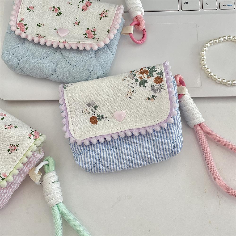 Fresh Small Floral CCD Camera Storage Bag Anti-Fall Portable Compact Headphones Lipstick Cosmetics Storage Bag