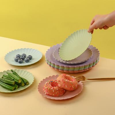 Kreativer Speiseteller mit Spitzendekor, exquisiter schöner Kuchenteller aus Kunststoff