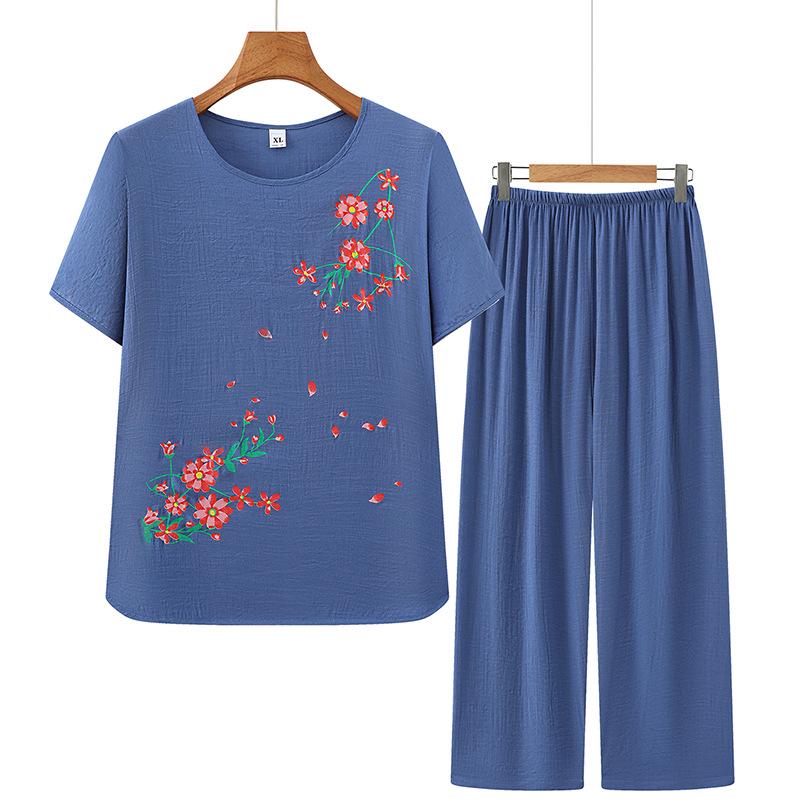 

Summer Short-Sleeve Two-Piece Set for Elderly Women - Pajama Top & Pants Home Wear XL (80-100 jin)