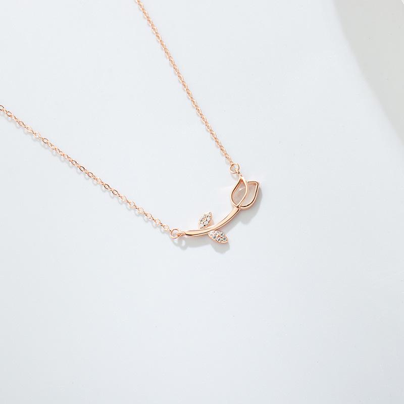 S925 Sterling Silver Tulip Necklace with Inlaid Cat's Eye Stone - Korean Mori Style Literary Pendant Choker for Women