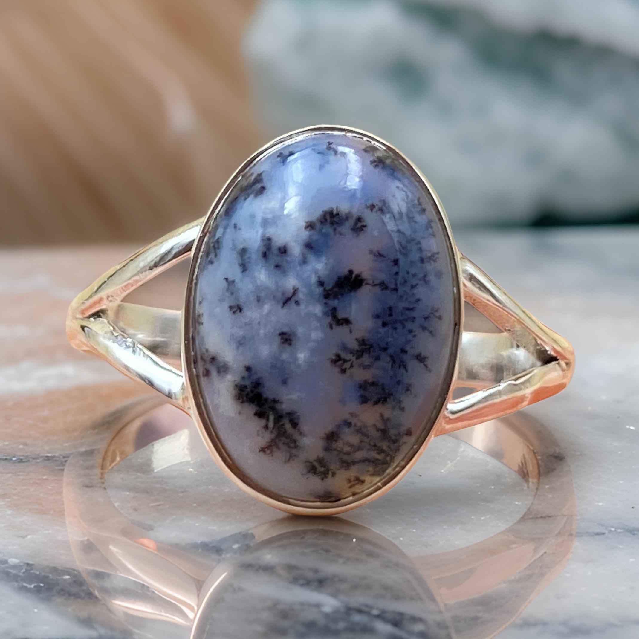 

Кольцо с дендритовым опалом, кольцо из стерлингового серебра 925 пробы, кольцо ручной работы, эффектные кольца, изящные кольца, кольцо овальной формы, женское кольцо, кольца с драгоценными камнями.