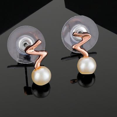 Women's Sparkling Pearl Rose Gold Plated Stud Earrings