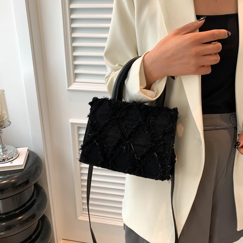 Summer New Fashion Simple Small Square Bag Retro Handbag Casual Crossbody Bag Popular Bag for Women
