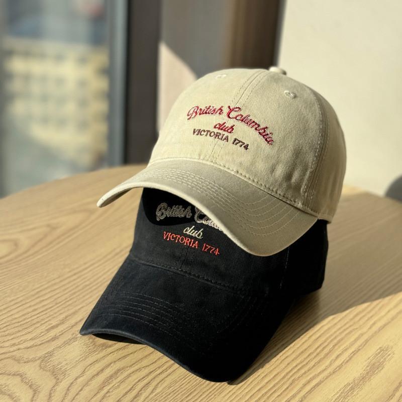 Baseball Cap For Women With Embroidered Design And Sun Protection For Spring And Autumn Wear