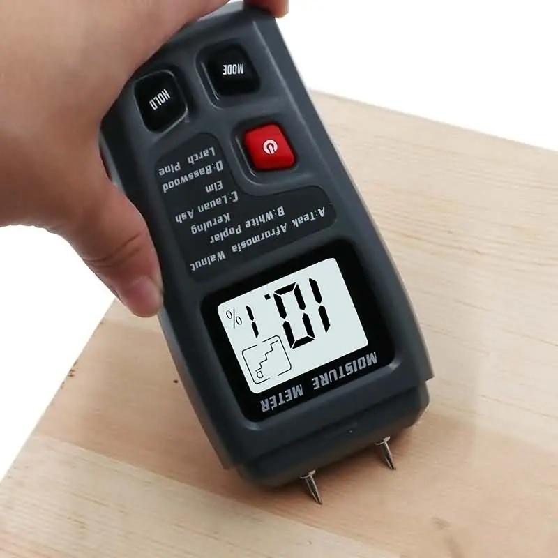 Portable Digital Wood Moisture Meter 0-99.9% Two-Pin Timber Damp Tester with Large LCD Display for Home Inspection