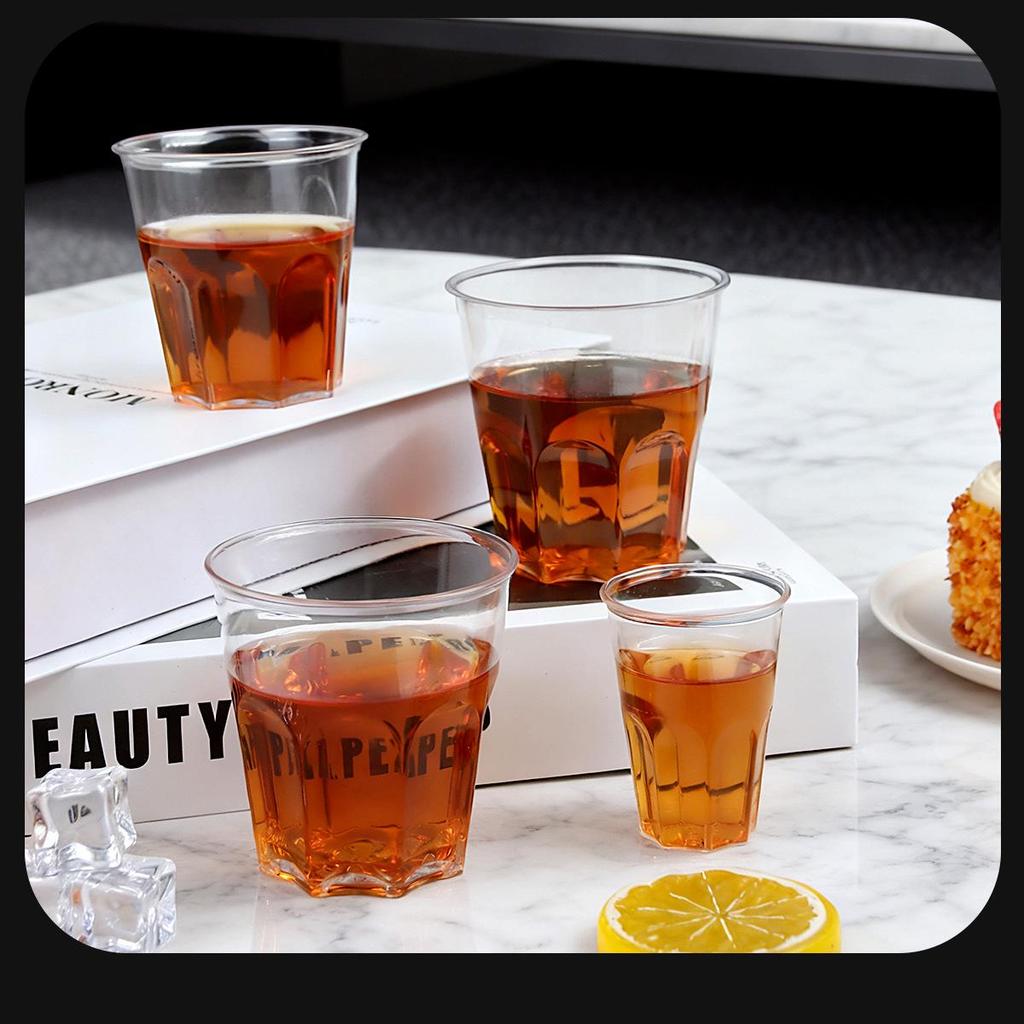 Aviation-Grade High-Transparency Disposable Water Cup: Durable, Thickened, Octagonal Design for Household and Bar Use, Resistant to High Temperatures.