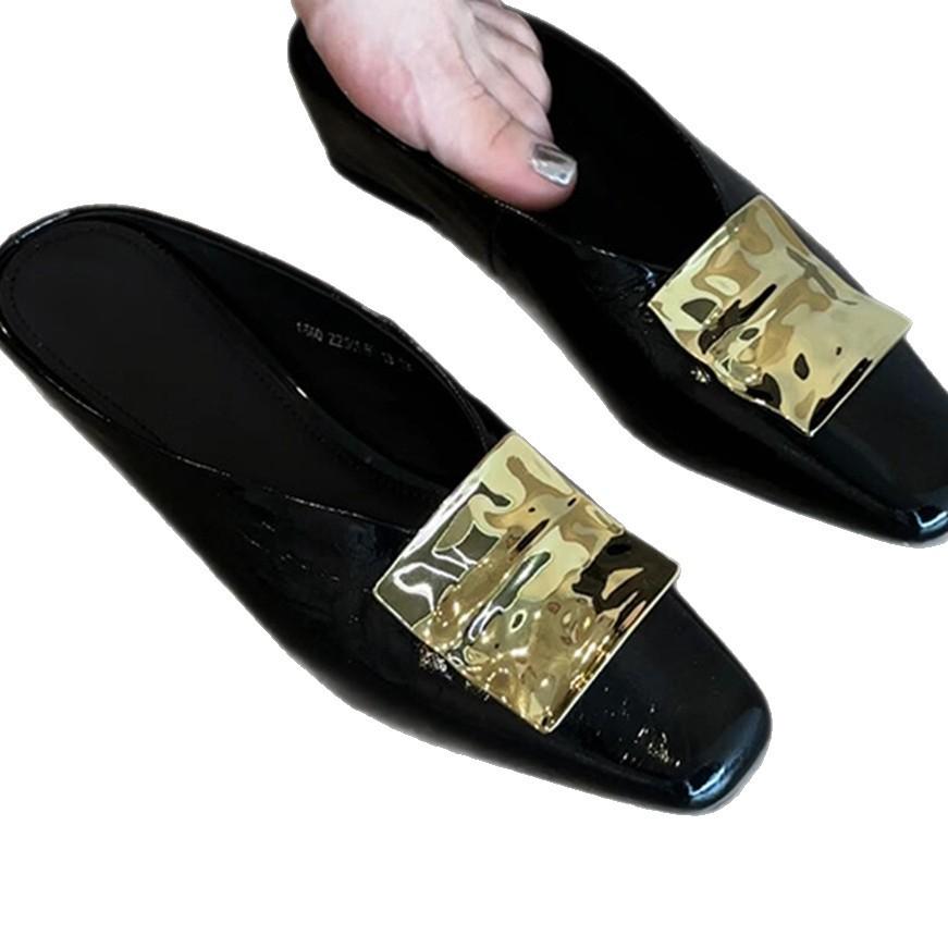 2025 new retro niche metal decorative square head baotou half slippers women's gold inner height-increasing slope heel cool slippers