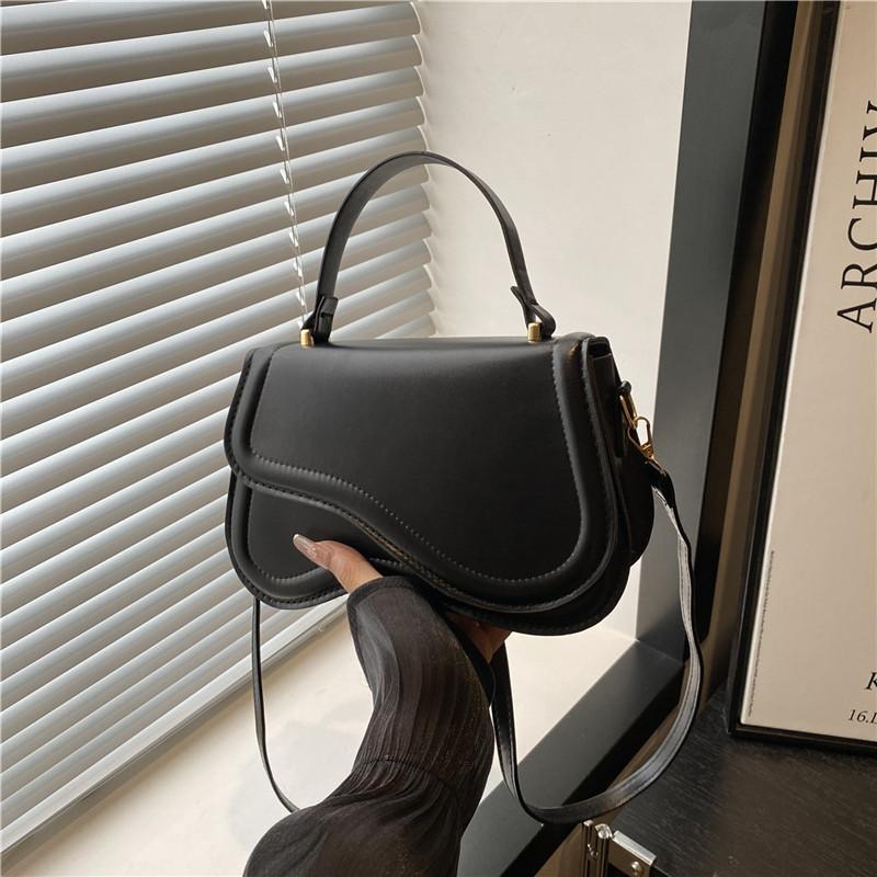 Popular new simple texture bag women's bag solid color shoulder crossbody portable small square bag