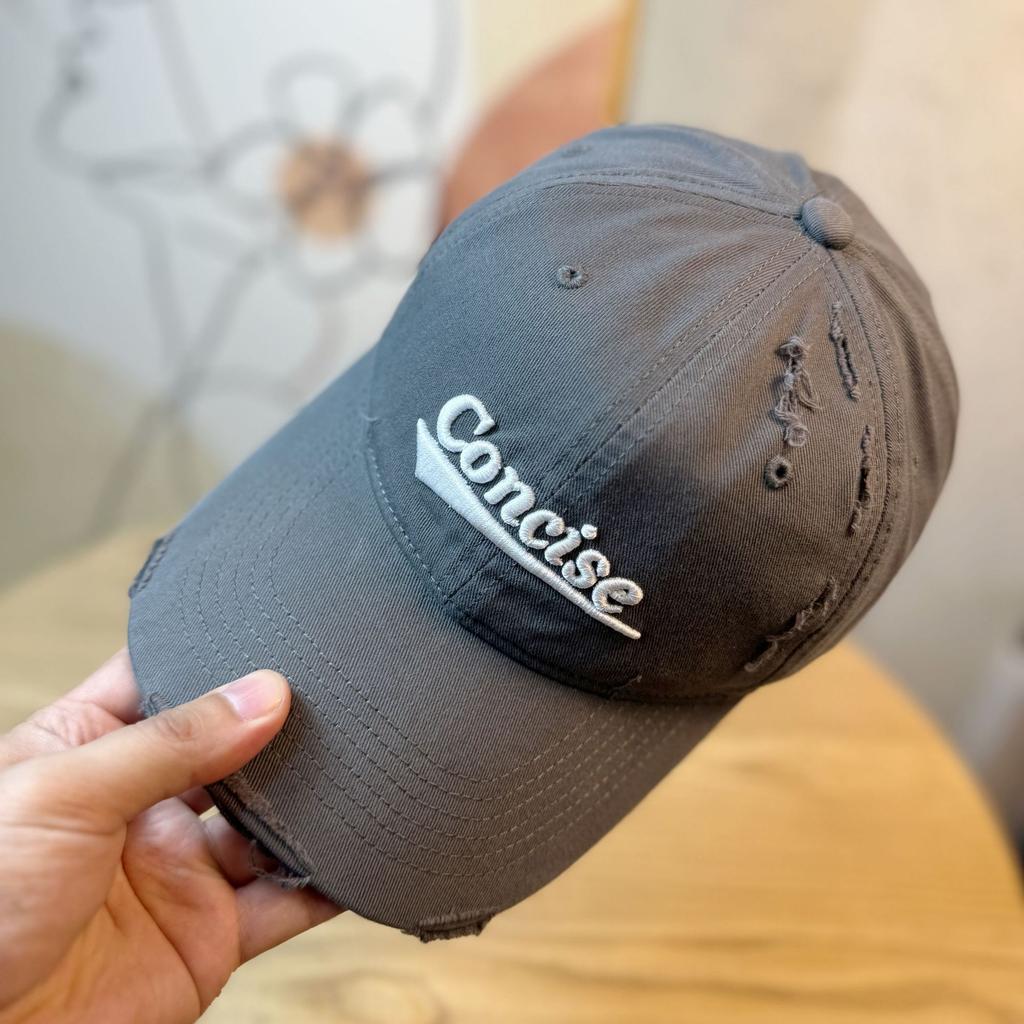 Distressed oversized letter baseball cap for women, spring/summer, wide brim, casual, versatile, face-slimming, soft-top duckbill cap for men