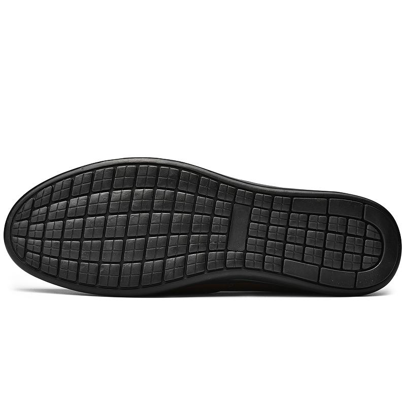 Men Boat Shoes Business Breathable Mens Loafers Shoes Flat Shoes Casual Genuine Leather Footwear Slip on Antiskid