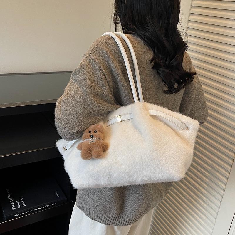 2025 Luxury Women's Fluffy Tote Bag - High-End, Large Capacity for Autumn/Winter