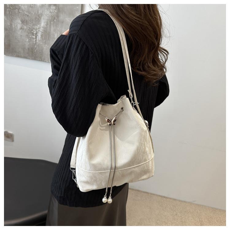 Simple Texture Fashionable Women's Shoulder Bag Large Capacity Commuter Single Strap Bag Soft Faux Leather Tote Handbag CLE