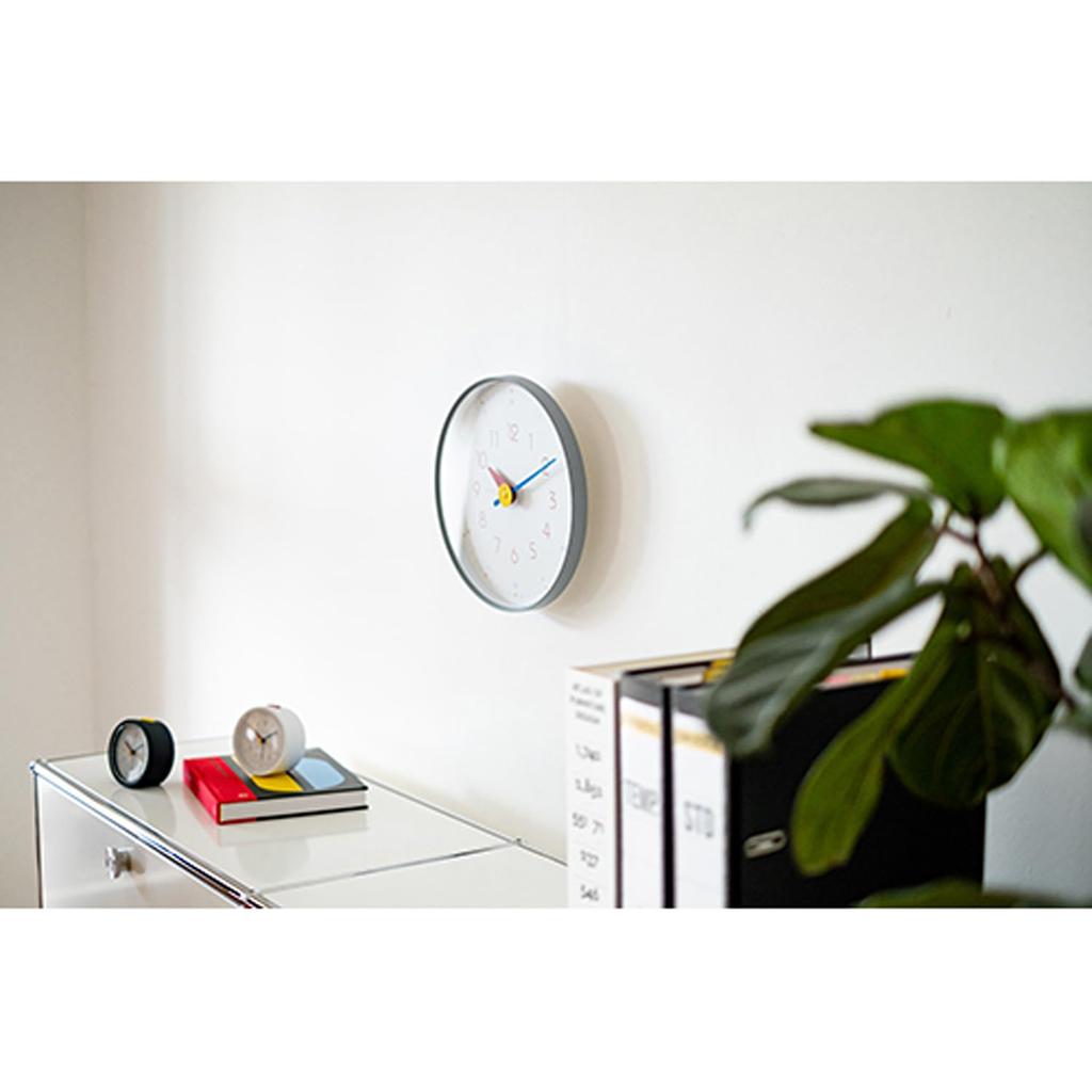 El Commune Wall Clock Bauhaus GENE WALL CLOCK Pro L WCL-026