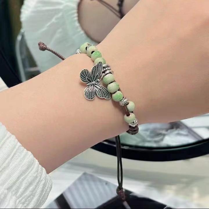 Elegant Ceramic Handcrafted Beaded Bracelet Fashionable And Unique Accessory