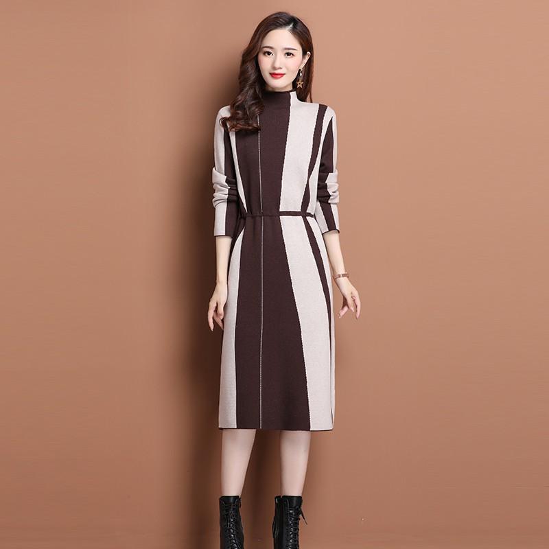 

Женское европейское трикотажное платье-свитер 2023 года: Выше колена, цветные блоки, средняя длина, полувысокий воротник 3XL верблюд