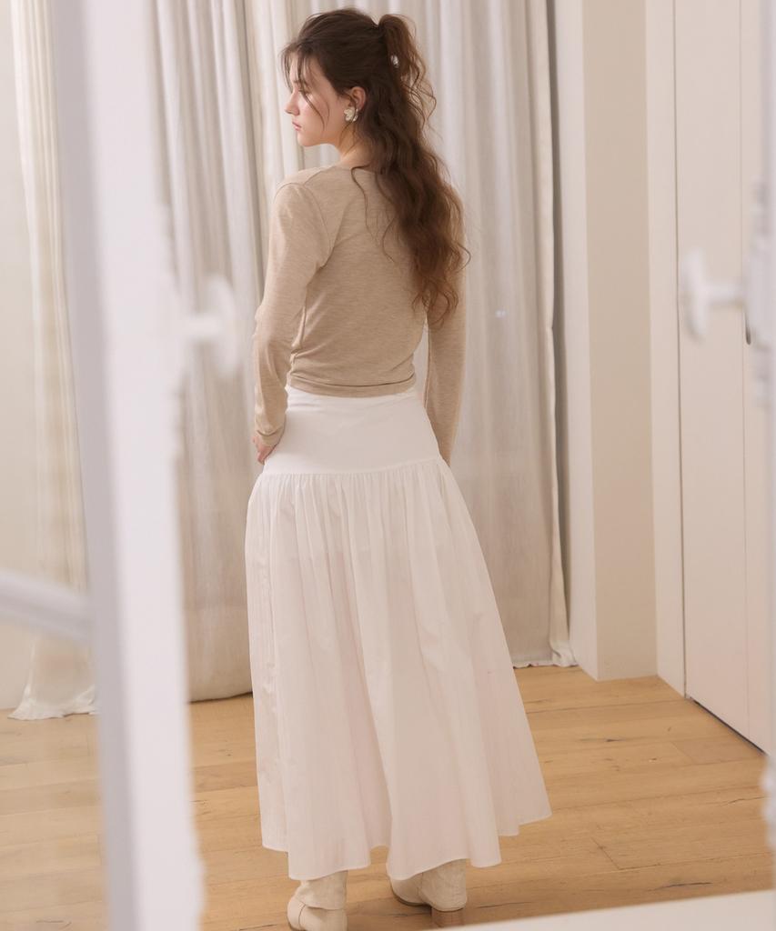 Adowl Drop Waist Shirring Long Skirt - White