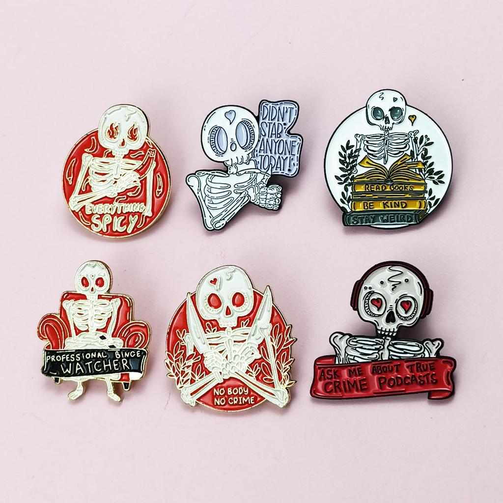 Creative Skull Zombie Brooch: Versatile Metal Badge for Clothing, Hats, Backpacks, and Accessories.