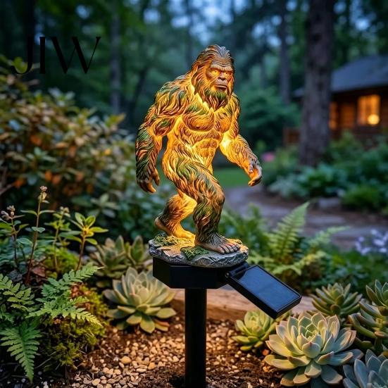 Garden Sasquatch Statue Dragon Solar Light, Outdoor Lamp, Fantasy Medieval Gothic Sculpture Creature Sculpture, Pathway Light for Yard Lawn