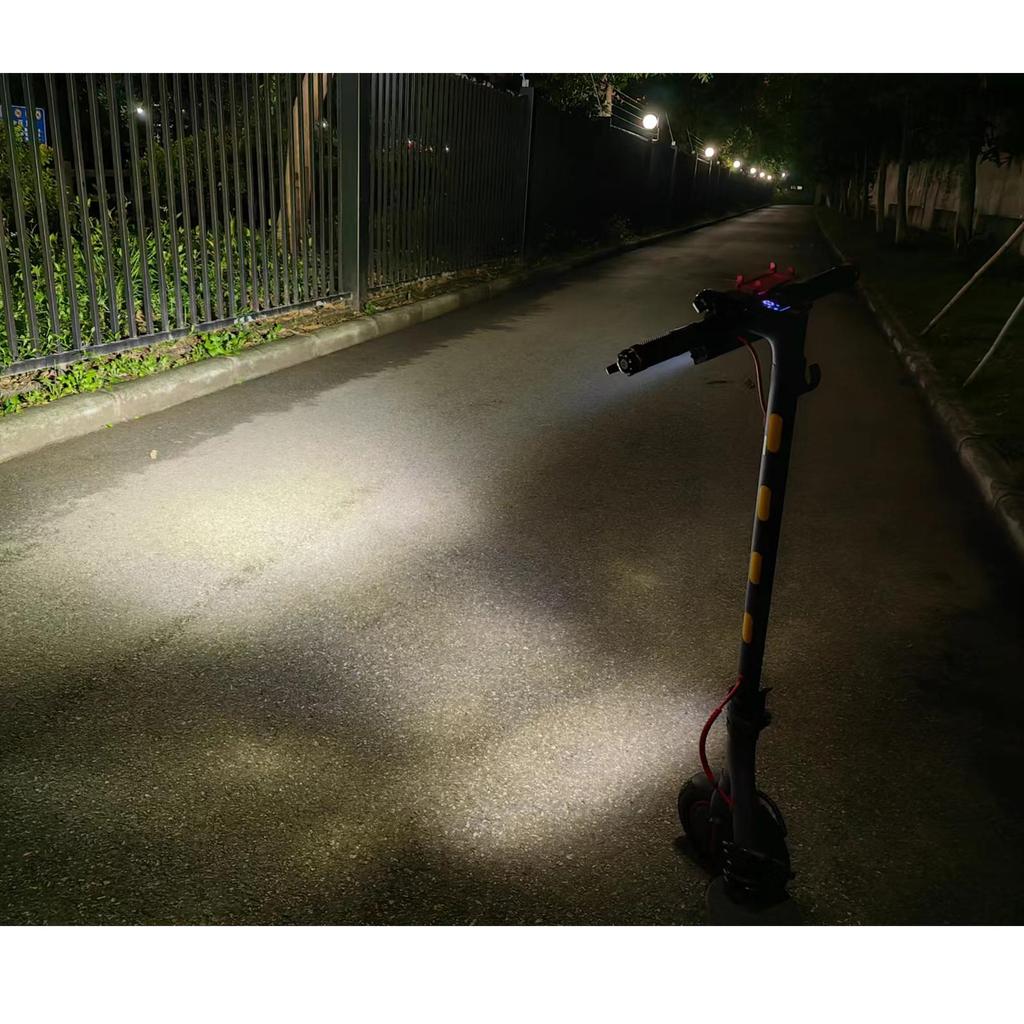 1PC Skateboard Elettrico Luce LED Anteriore 2000mAh Impermeabile Torcia Ricaricabile USB Luce per Ciclismo