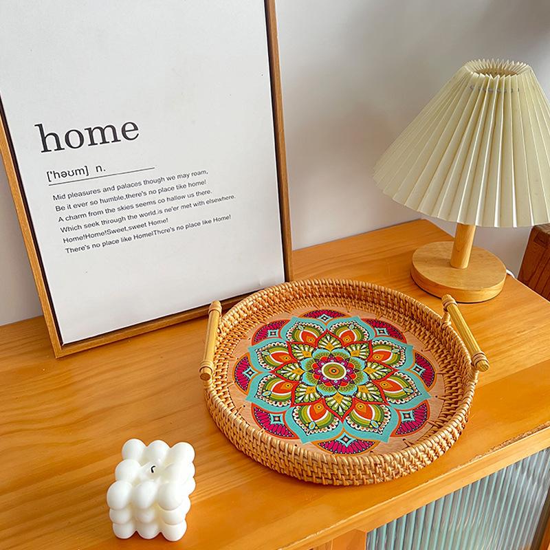 1 Stück Rattan im nordischen Stil, handgefertigt, kreativer Farbdruck, Picknick-Dekoration, Ornamente, runder Griff, Frühstückstablett
