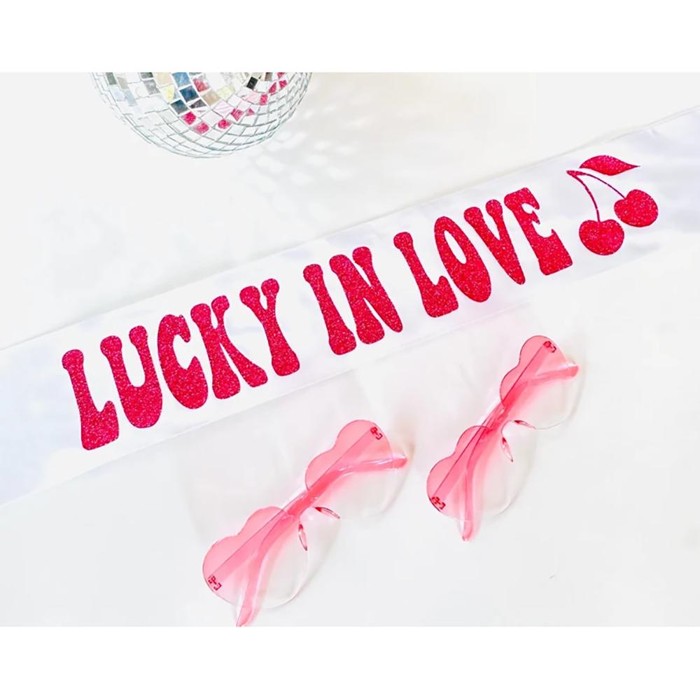 

Lucky in Love sash Vegas theme Bachelorette Sashes Valentine s Day 21st Party Bridal Shower Bride To Be Photo Prop decor Gift 1pcs 9x150cm