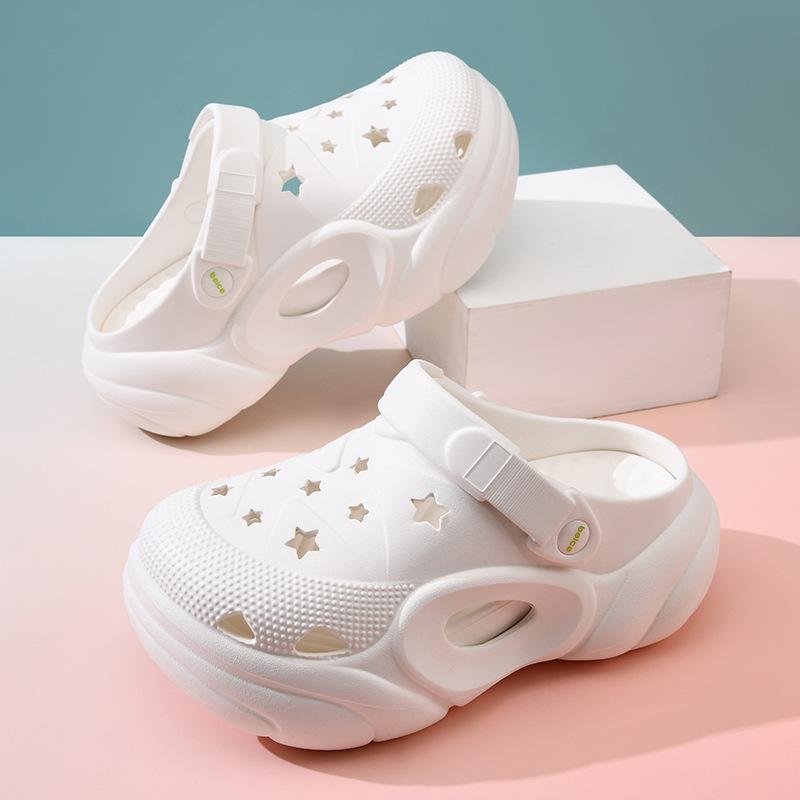 Fashion New 2025 Women Platform Slippers Summer Garden Shoes Soft EVA Thick Sole Girls Fashion Clogs Home Street Slides Slip-on Sandals