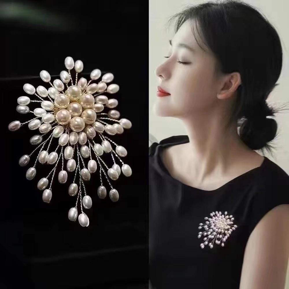 Woven Imitation Lapel Pin Badge Elegant Pearl Fashion Jewelry Pearl Flower Brooch  Special Events