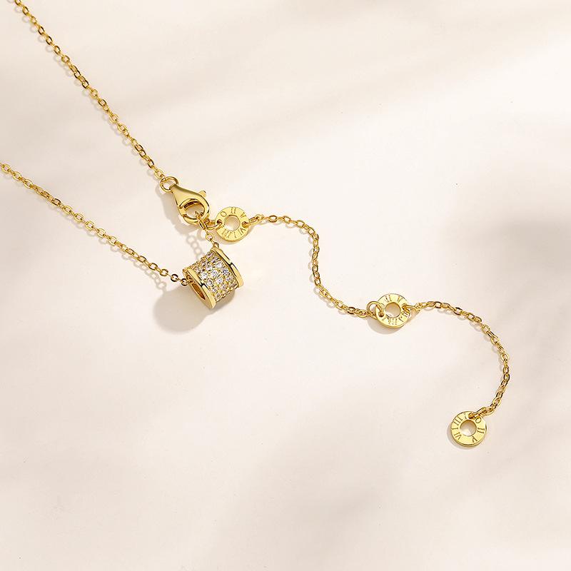 Small Waist Full Diamond Necklace Women's Round Pendant Niche High-end Korean Version Pendant Fashion Jewelry