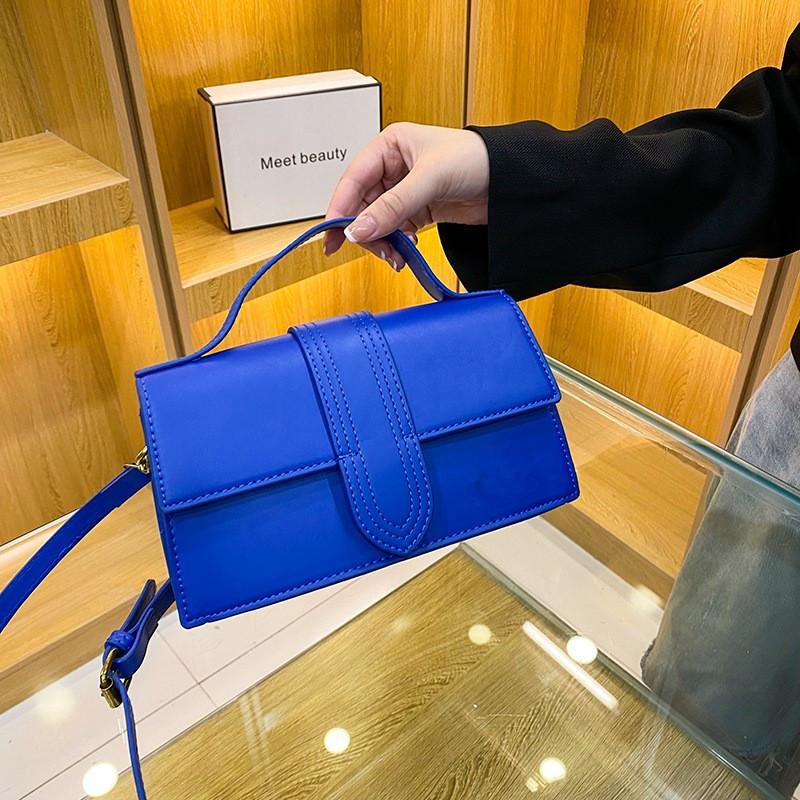 Prémiový smysl niche zahraniční styl malá čtvercová taška dopis dámská taška přes rameno crossbody kabelka kabelka