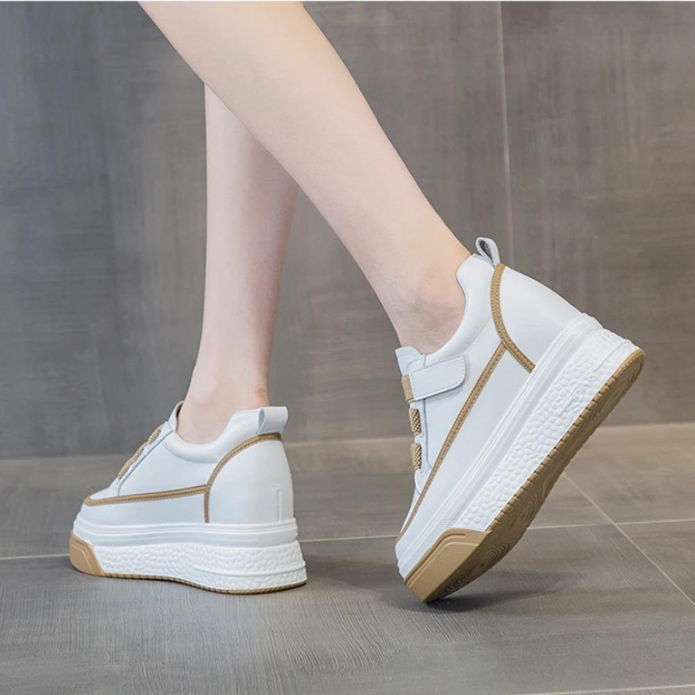 2026 New Board Shoes for Women's Leather Shoes Versatile Thick Soled Muffin Shoes High Rise Casual female Single Shoe Sneakers
