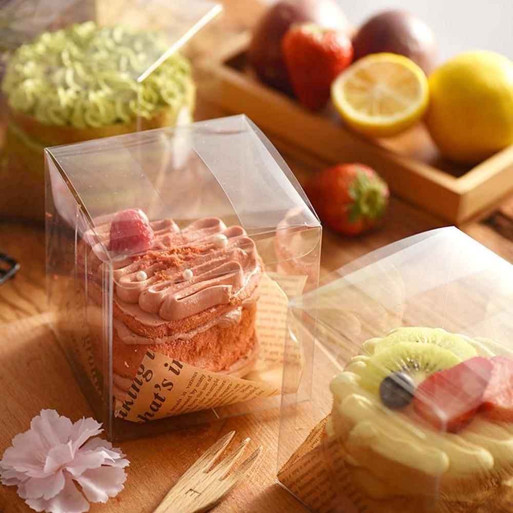 15pcs PET Clear Plastic Party Favor Boxes with Golden Ribbon Transparent Cube Treat Boxes Gift Packaging Boxes Waterproof Folding Gift Containers