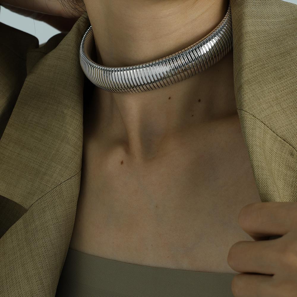 20Mm European and American Exaggerated Retro Thread Elastic Bracelet Necklace Set Personalized Trendy Titanium Steel Design Accessories