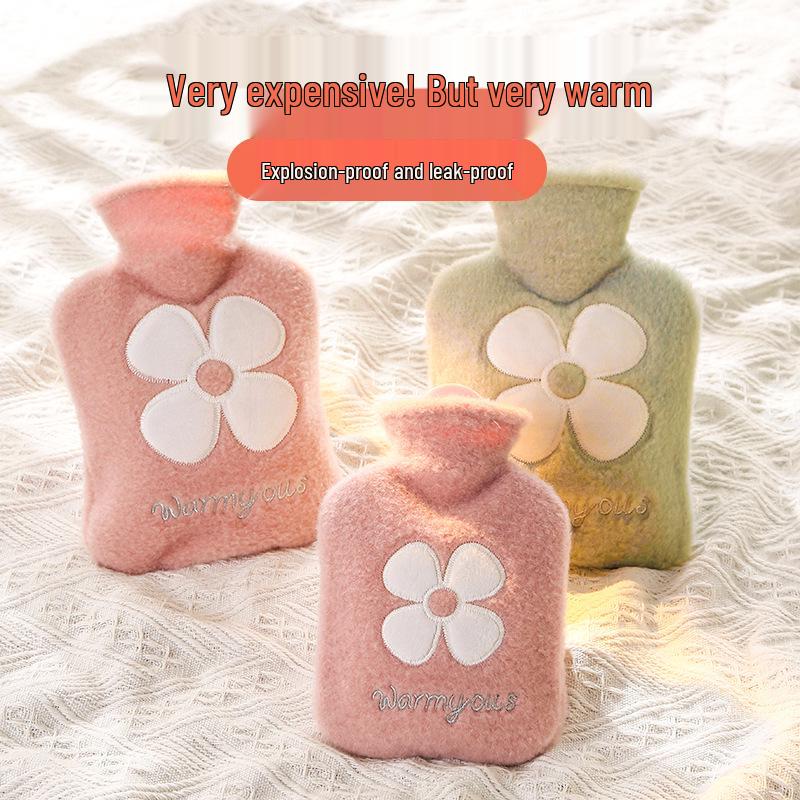 Adorable Portable Hot Water Bottle for Female Students – Small Plush Hand Warmer