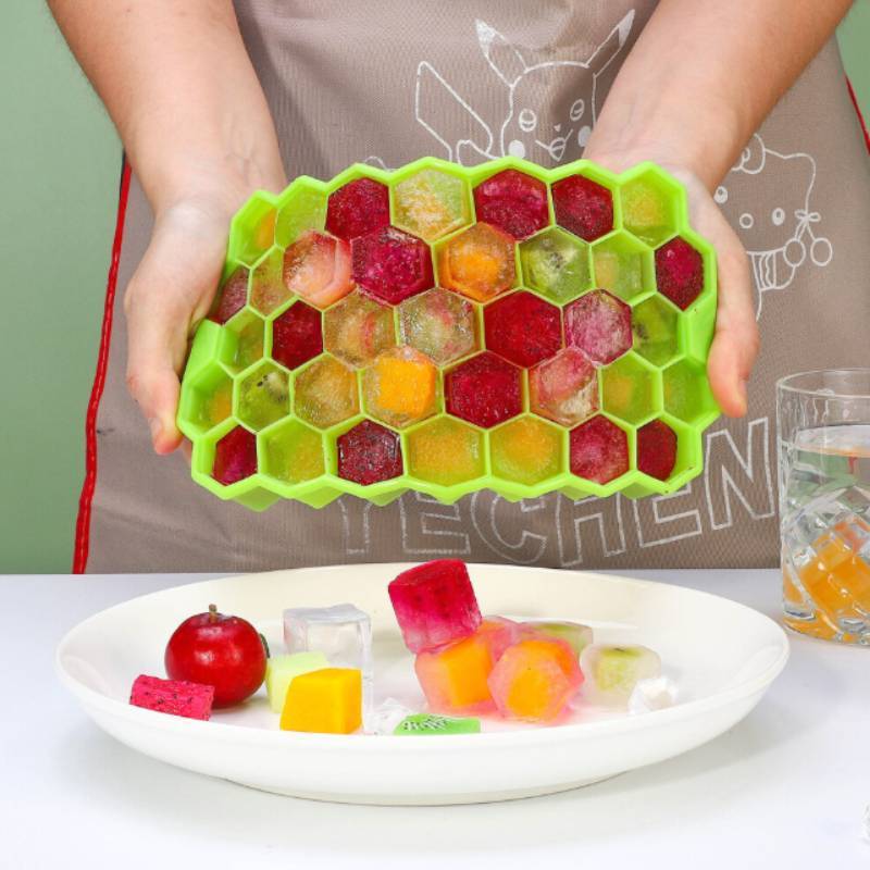 Silicone Ice Cube Tray With Lid For Home Kitchen And Party Use